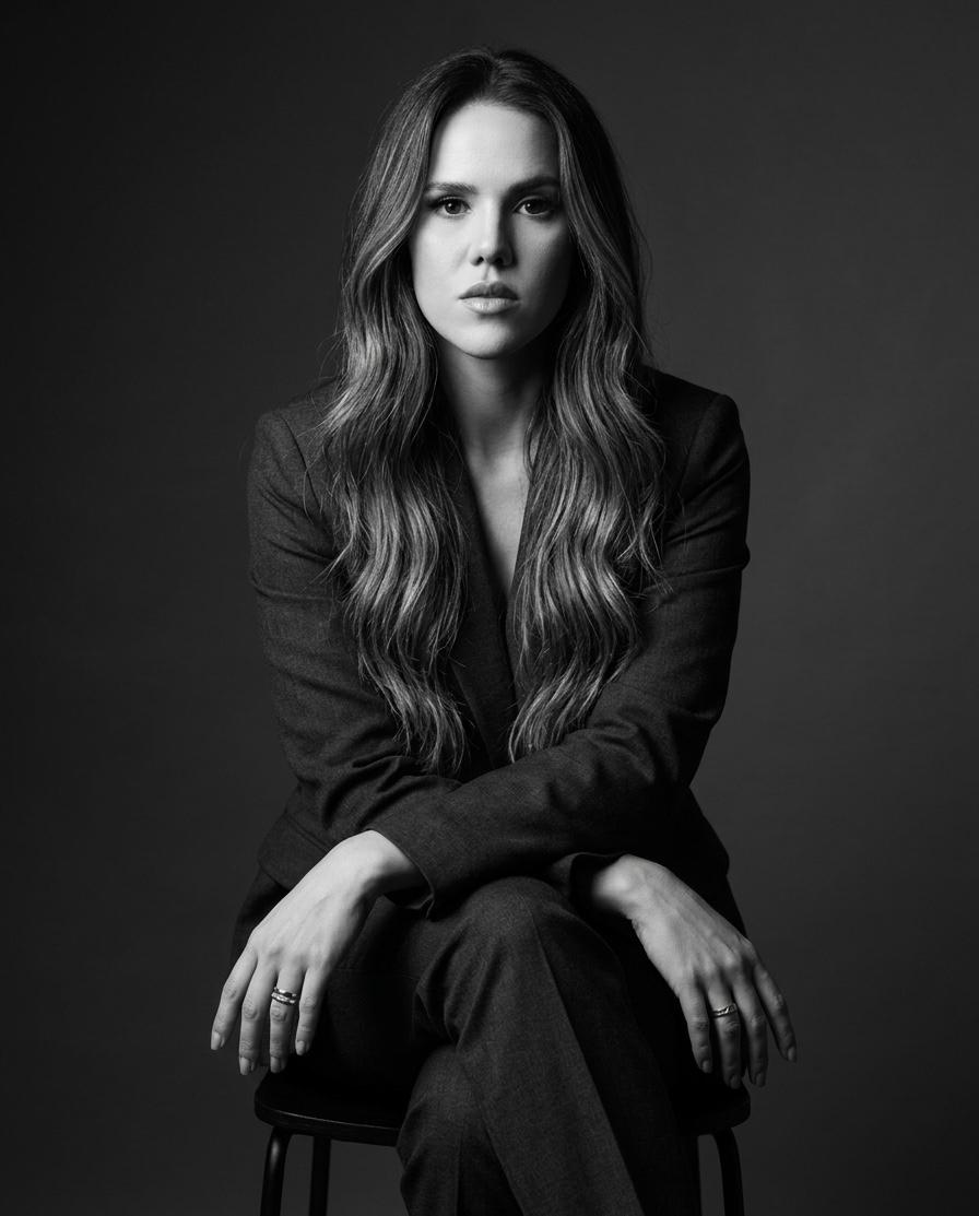 Paula Colla — Arquiteta e Designer de Interiores